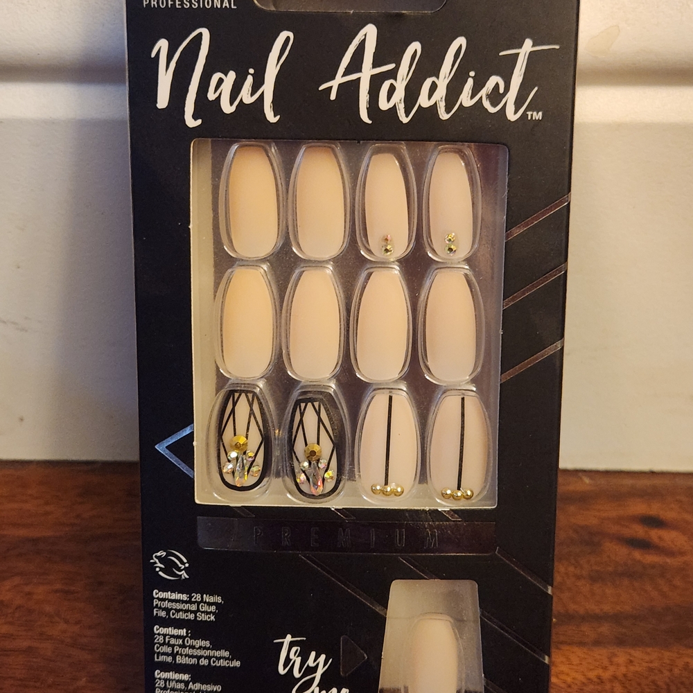 🧡3 for $20 / Ardell Professional Designer Nails